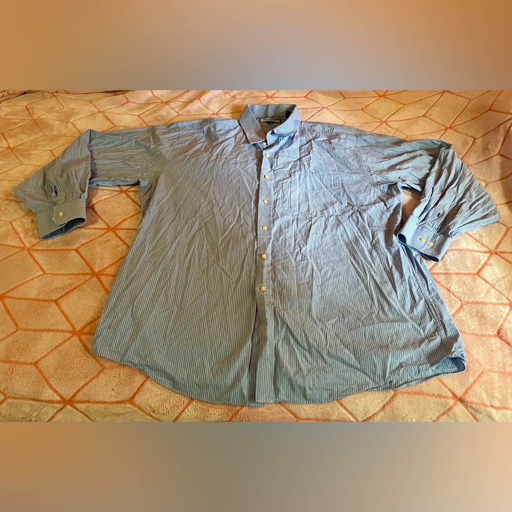 🤍 Tommy Hilfiger Light Blue Striped Button Down Shirt 🤍